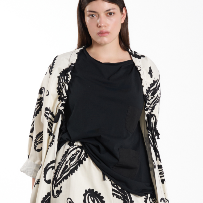 T-shirt BACK POPELIN – czarny, 100% bawełna – WENDY TRENDY