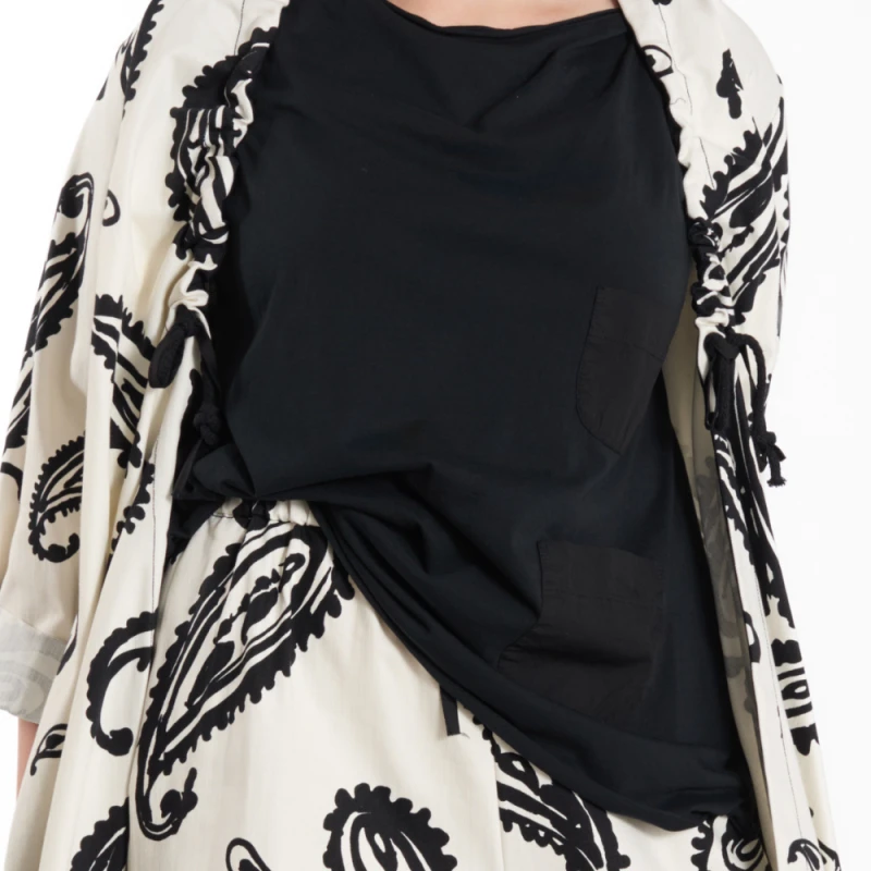 T-shirt BACK POPELIN – czarny, 100% bawełna – WENDY TRENDY